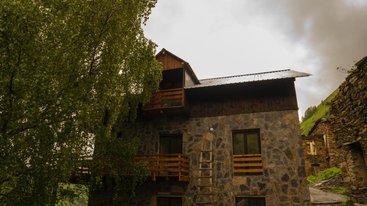 Gaul Gavkhe Hotel Ushguli Exterior photo