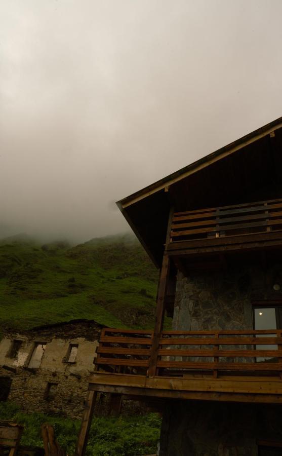 Gaul Gavkhe Hotel Ushguli Exterior photo